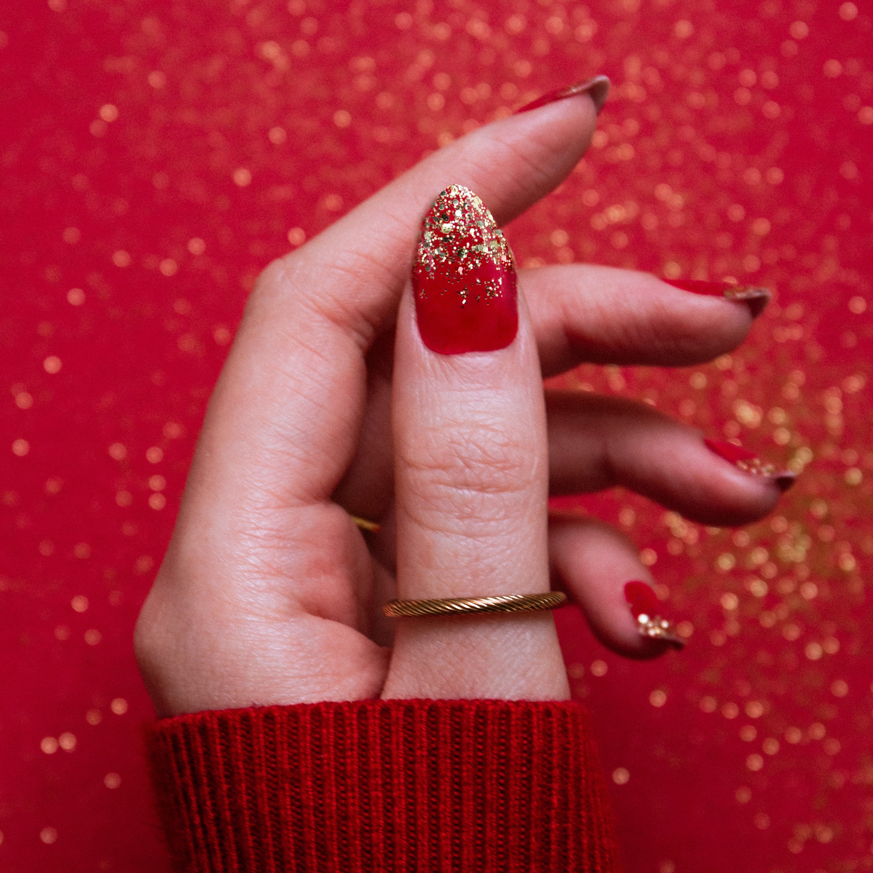Ruby Glitter Bomb