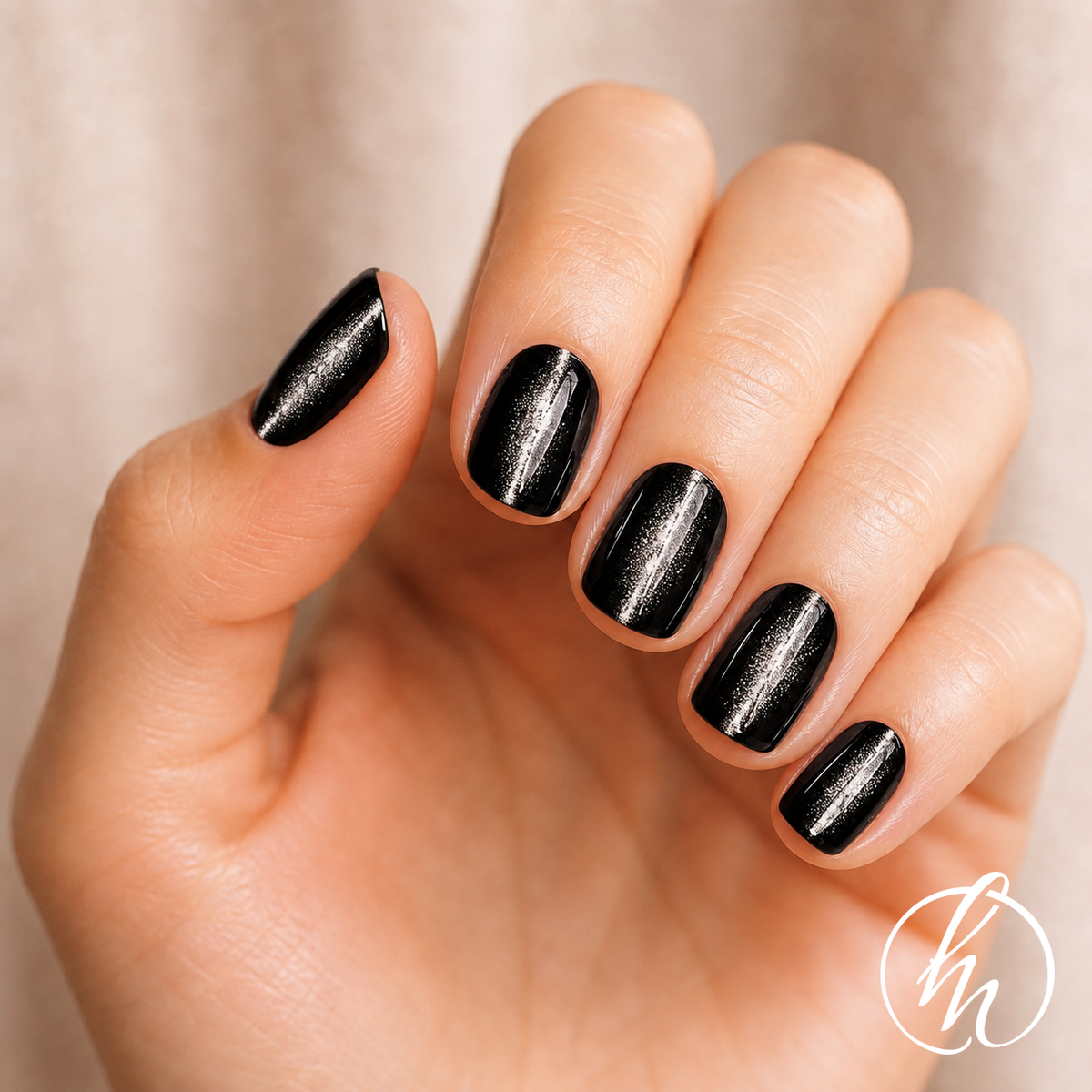 NG200676-black-diamond-lifestyle-v2
