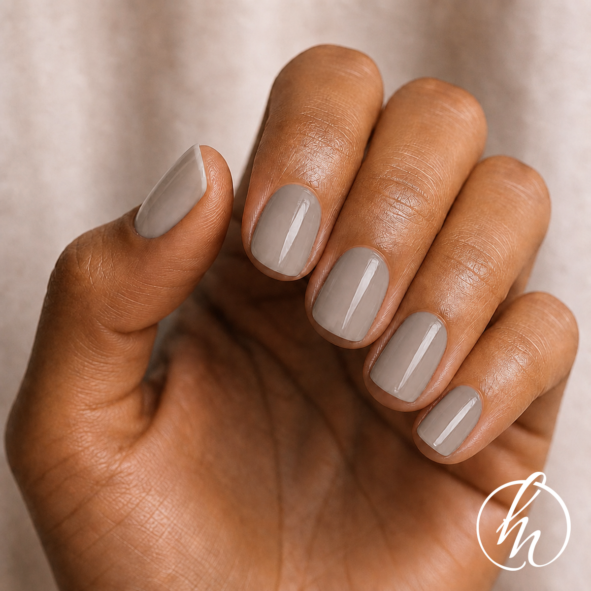 NG200334-taupe-lifestyle-v2
