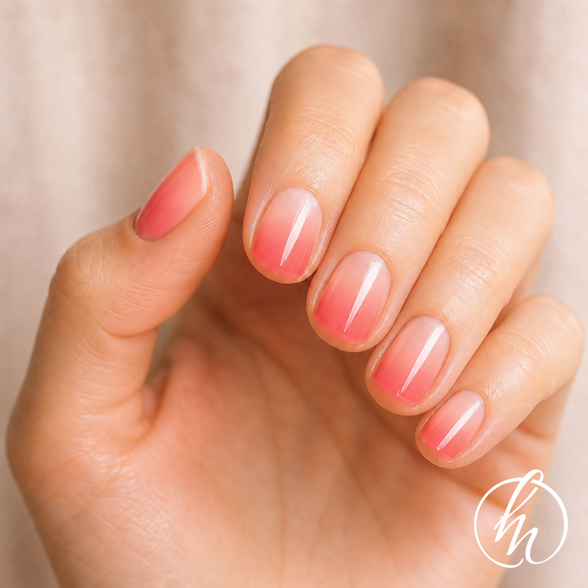 NG200585-pink-veil-lifestyle-v1