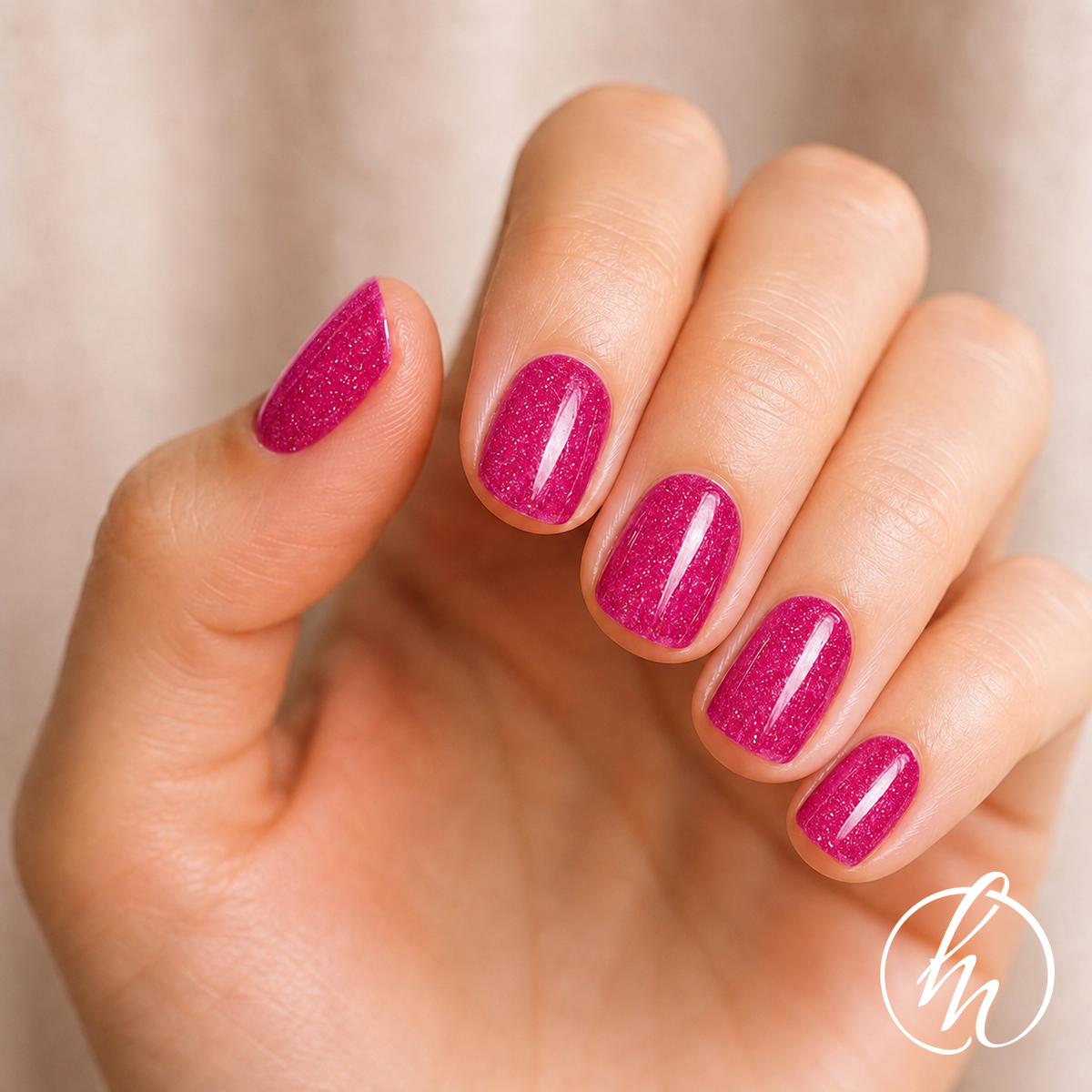 NG200487-fuchsia-glitz-lifestyle-v1