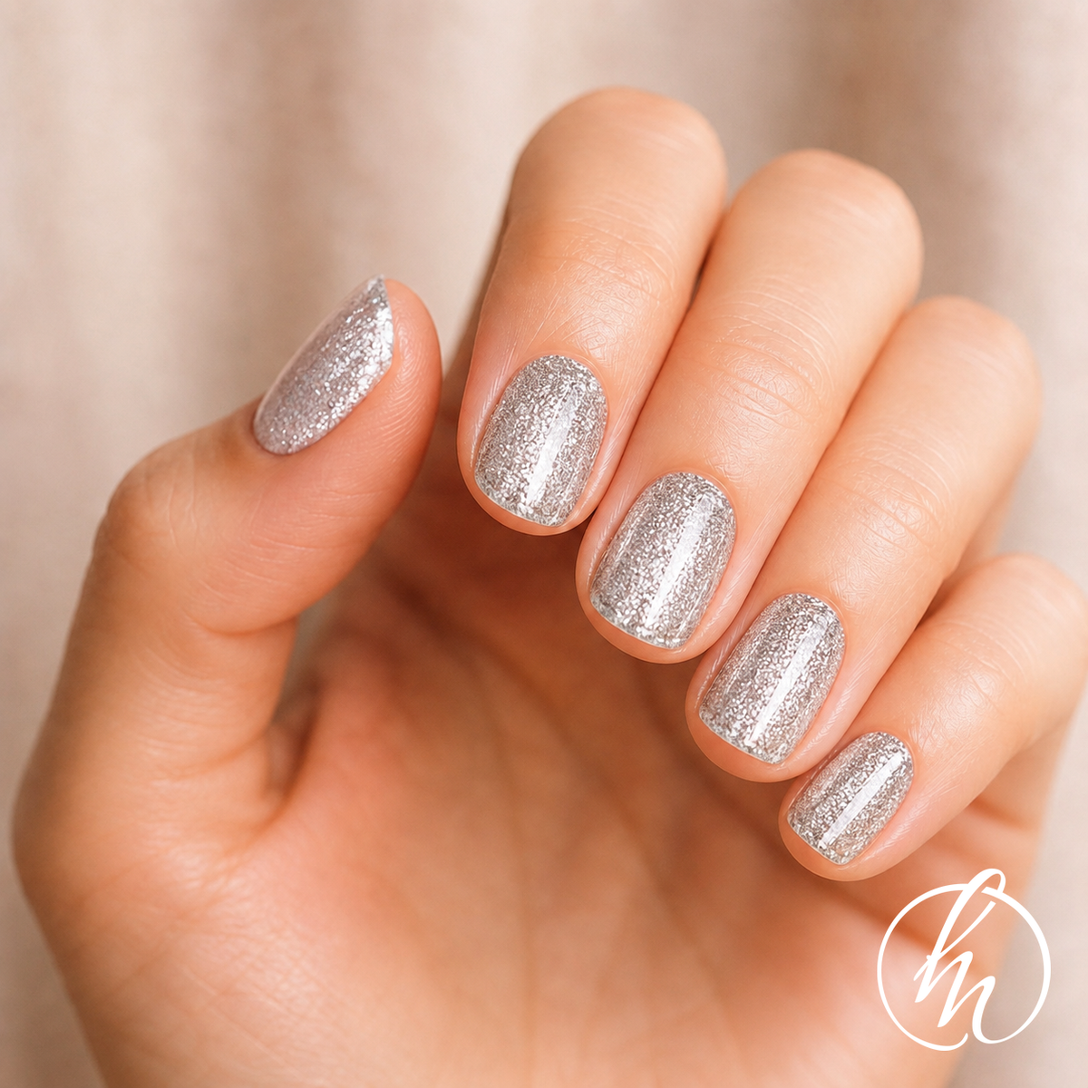 NG200087-crystal-lifestyle-v1